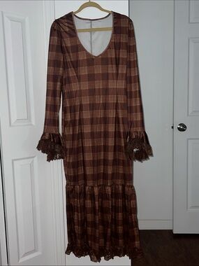 NWOT Plaid Lace Trim Long Sleeve Dress